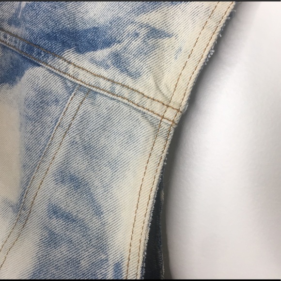 🐒OLD NAVY DENIM VEST jACKET🐒 MED SLEEVELESS - Picture 6 of 7